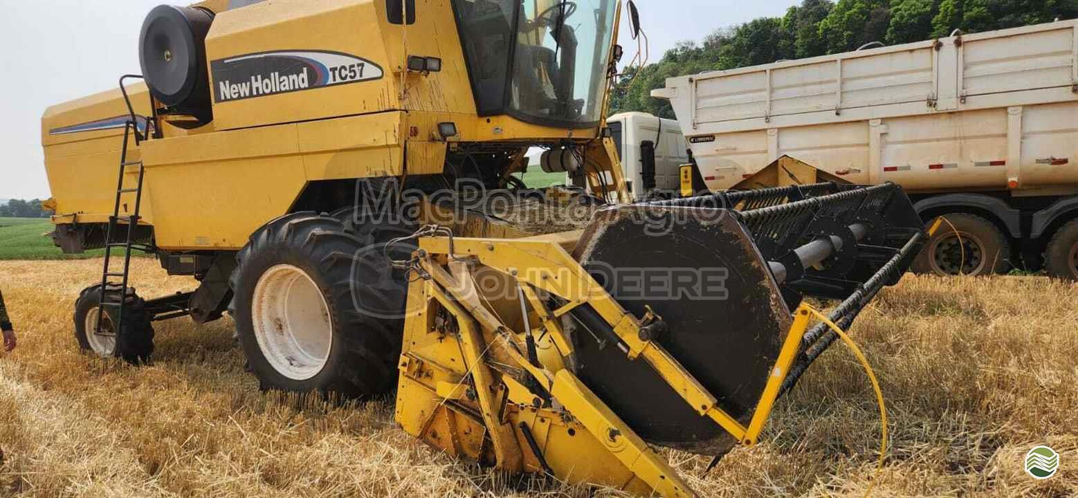 COLHEITADEIRA NEW HOLLAND TC 57 MacPonta - John Deere PONTA GROSSA PARANÁ PR